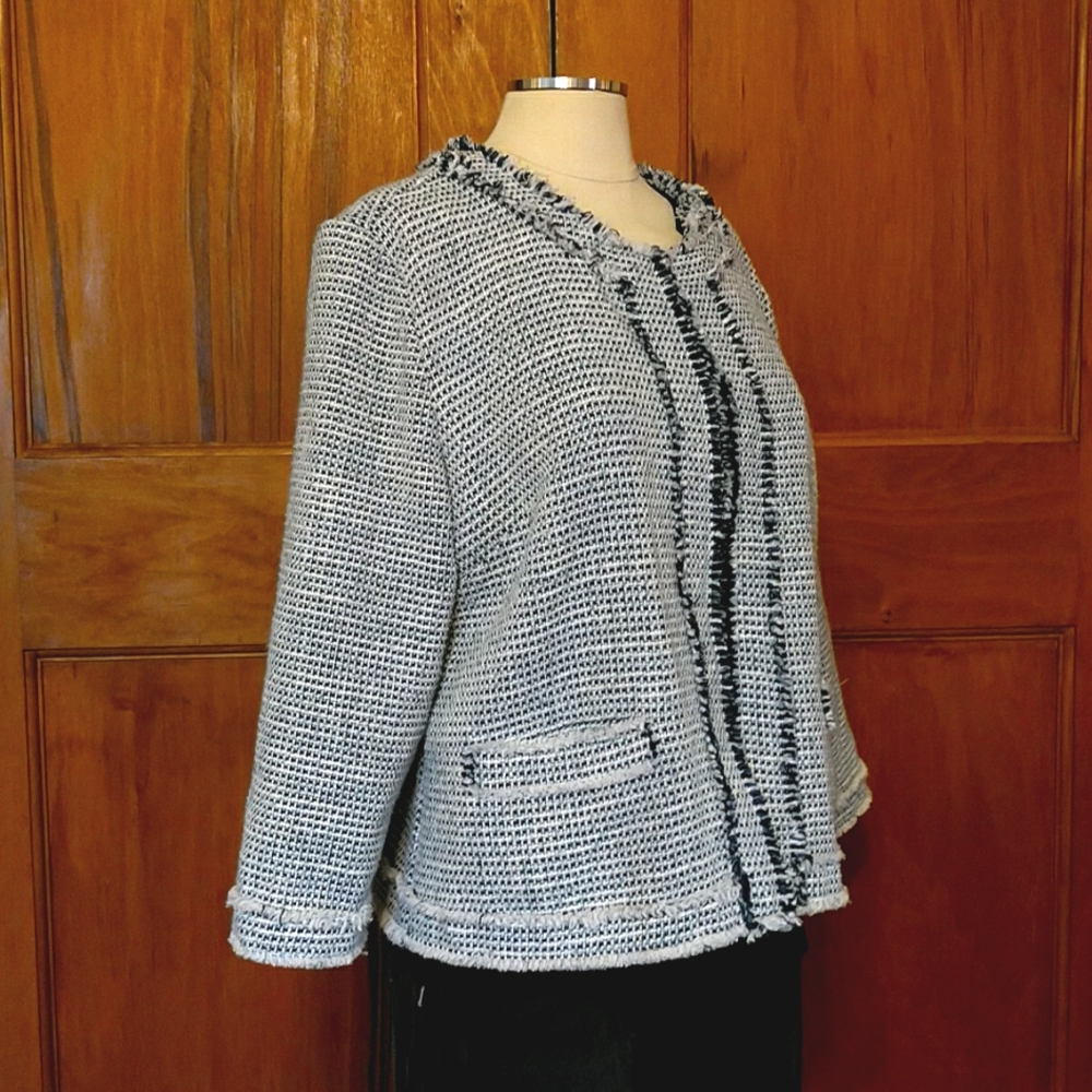 EUC Dressbarn Tweed Jacket (XL)
